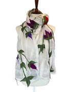 Flower Vine - White SFVW2025 View 2